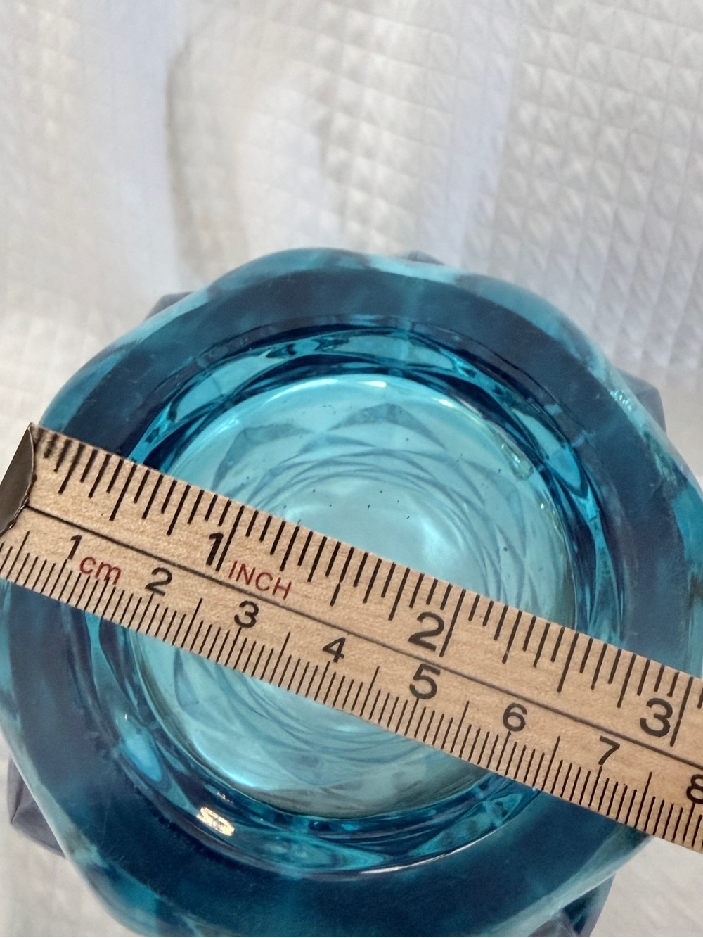 Textured Blue Diamond-Pattern Glass Vase - Picture 12 of 13